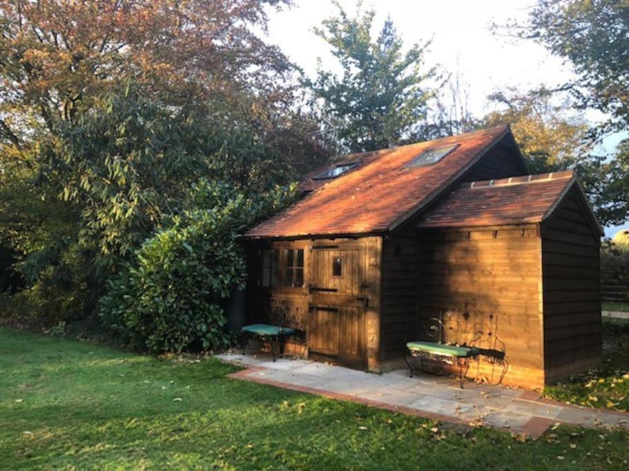 The Bike Shed, Near Brill Daire Aylesbury  Dış mekan fotoğraf